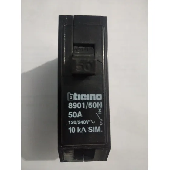 Breaker 1x50 Amp 110/220v Para Empotrar Ticino