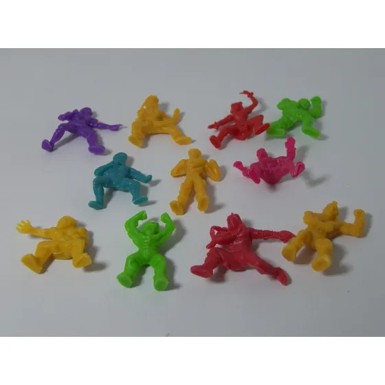 Lote De 11 Figuras Yupi Street Fighter