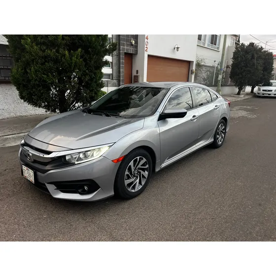 Honda Civic 2.0 I-style Cvt