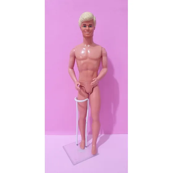 Boneco Ken Coleção Tênis E Jeans 1992 Da Estrela Sem Roupa