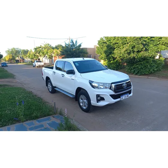 Toyota Hilux Pick-up 2.4 Cd Sr 150cv 4x2