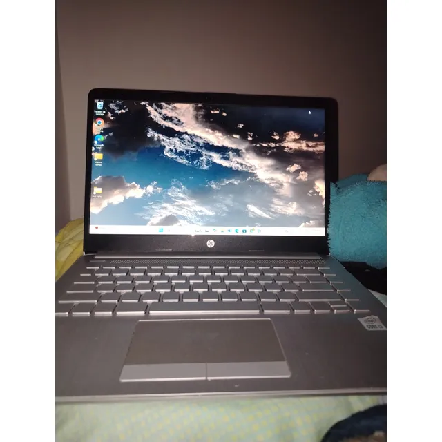 Hp Laptop 14-cf2xxx Color Gris