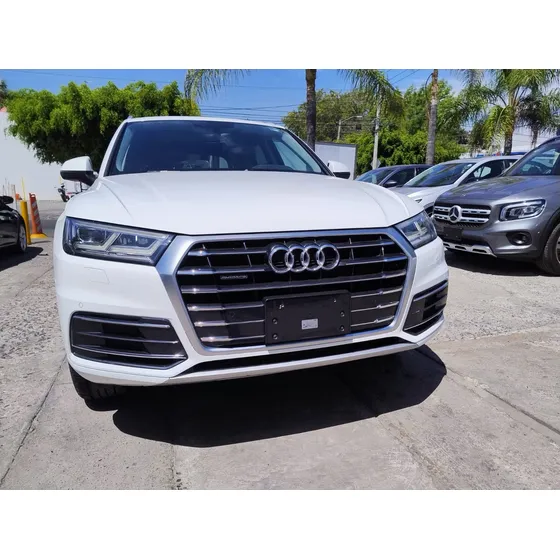 Audi Q5 2.0 L T Elite Dsg
