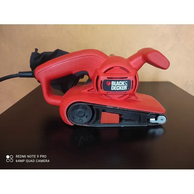 Lijadora De Banda Black Decker 