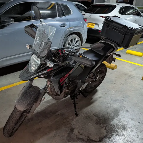 Suzuki V-strom 250 Poco Uso