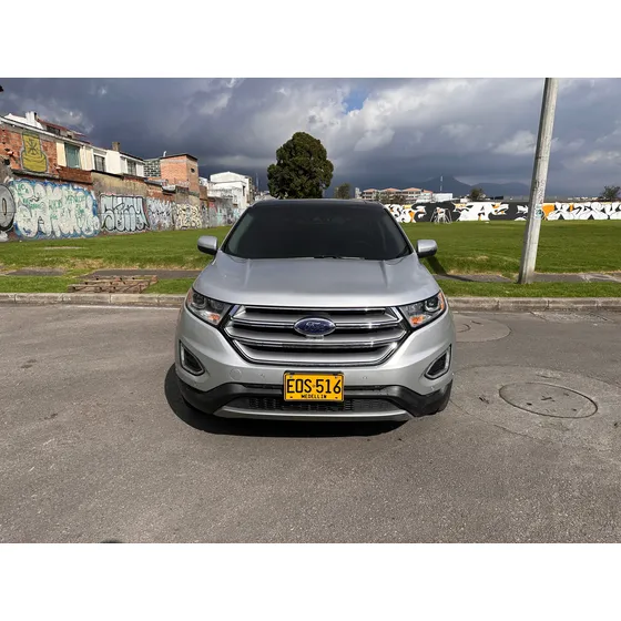Ford Edge 2.0 Titanium