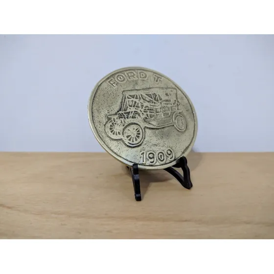Antiguo Plato De Bronce Ford T Autos Clasicos Coleccion Deco