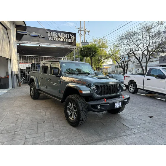 Jeep Gladiator 3.6 Mojave 4x4 At