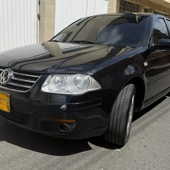 Volkswagen Jetta V 2011 2.0 Europa