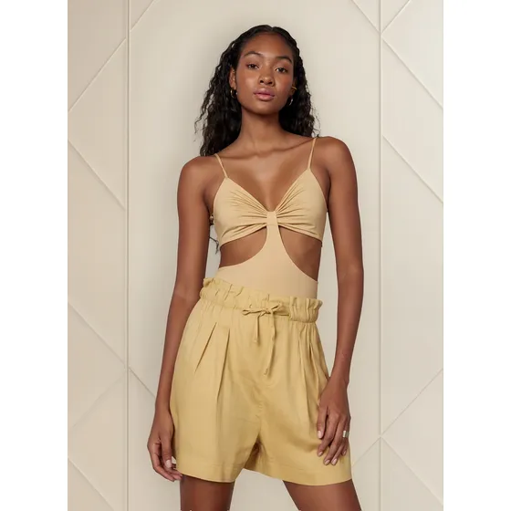Short Mujer Seven  Amarillo Viscosa 28190929-80244
