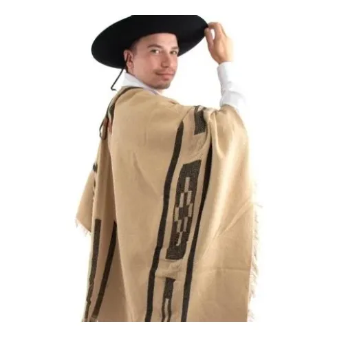 Poncho Bagual