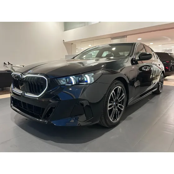 Bmw Serie 5 2.0 530e Sport Line Híbrido Conectable At
