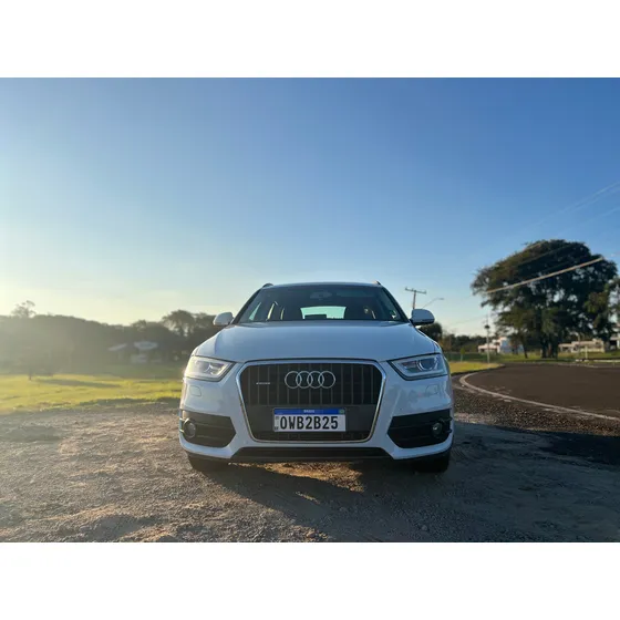 Audi Q3 2.0 Tfsi Ambiente S-tronic Quattro 5p
