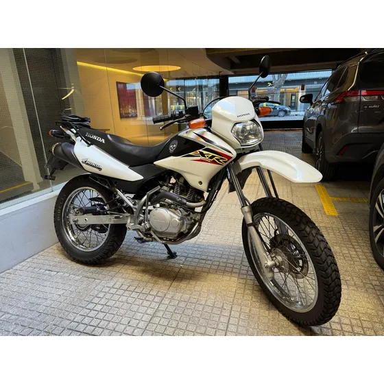 Honda Xr 125l Unica Cubiertas Pirelli Bateria Y Aceite Nuevo