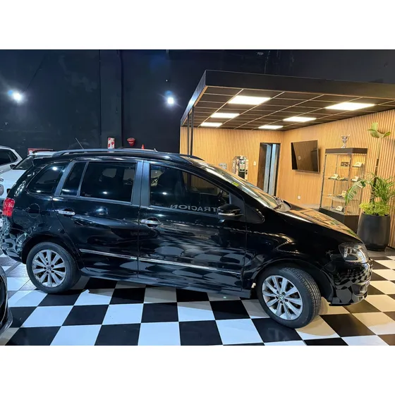 Volkswagen Suran 1.6 Trendline 11b