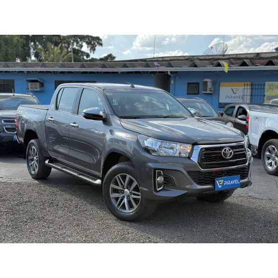 Toyota Hilux Hilux Cd Srv 4x4 2.8 Tdi Diesel Aut.