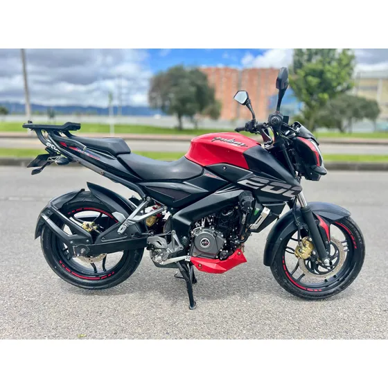 Pulsar Ns200