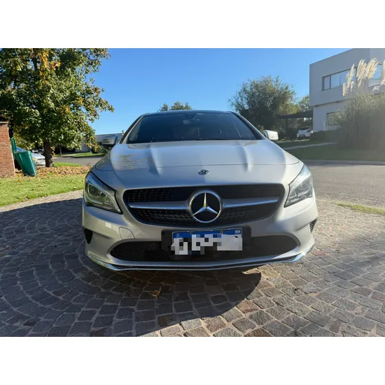 Mercedes-benz Clase Cla 1.6 Cla200 Urban 156cv At