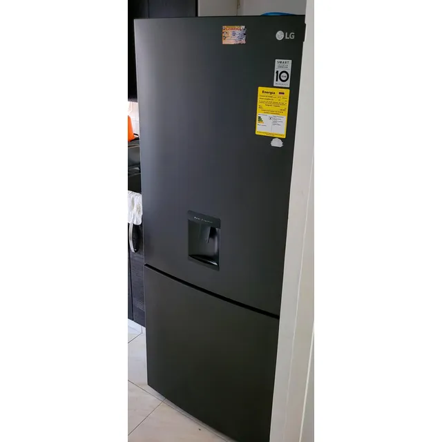 Nevera LG No Frost 420lts Negro 110v
