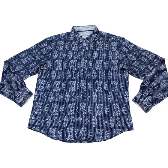 Camisa International Report. Manga Larga. Azul. Talla Xl.