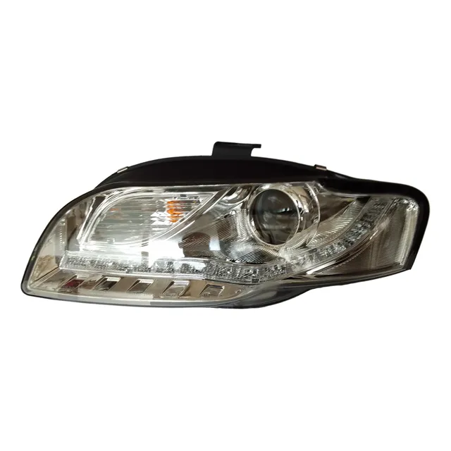 Faro Delantero. Audi A4