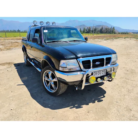 Ford Ranger D/c Xlt 4x2 A/a