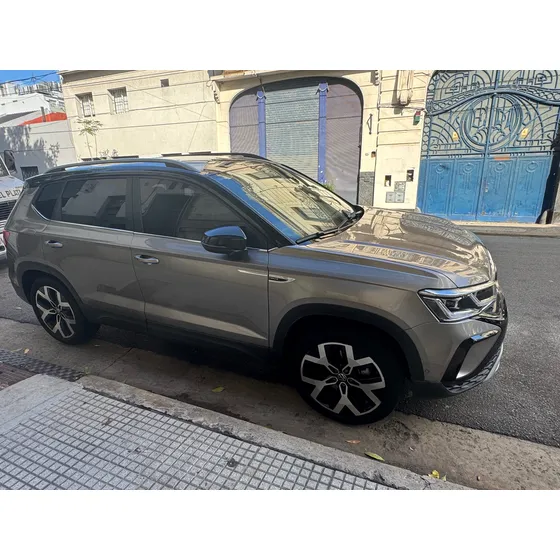 Volkswagen Taos 1.4 250 Tsi Highline Bi Tono Tiptronic