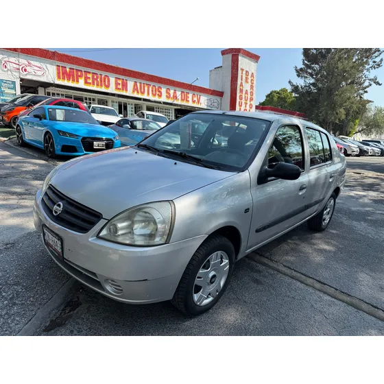 Nissan Platina 1.6 Custom Ac Mt