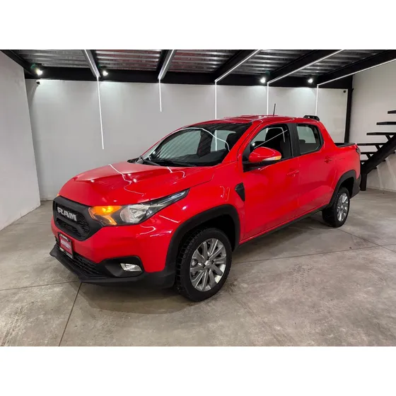 Ram 700 Bighorn Doble Cabina