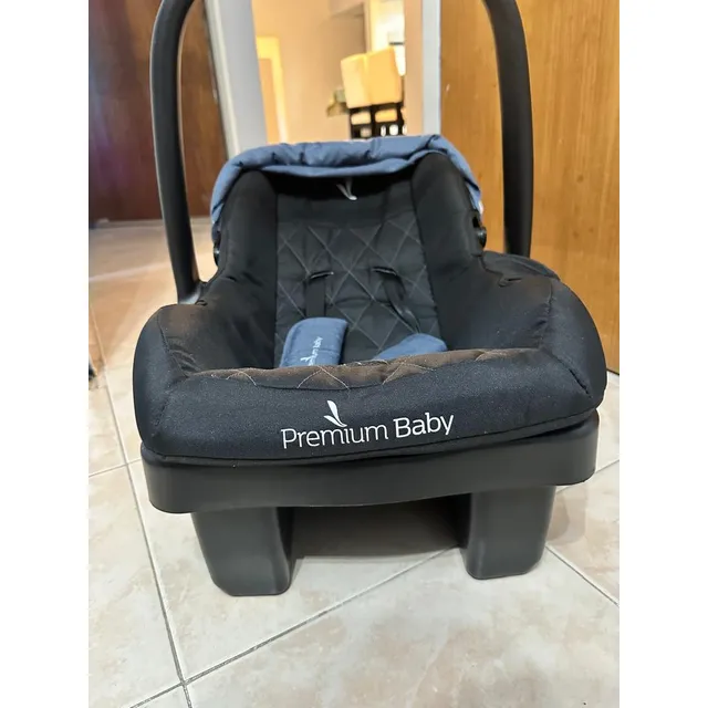 Silla De Bebe Para Vehículo Marca Premiun Baby Casi Nueva