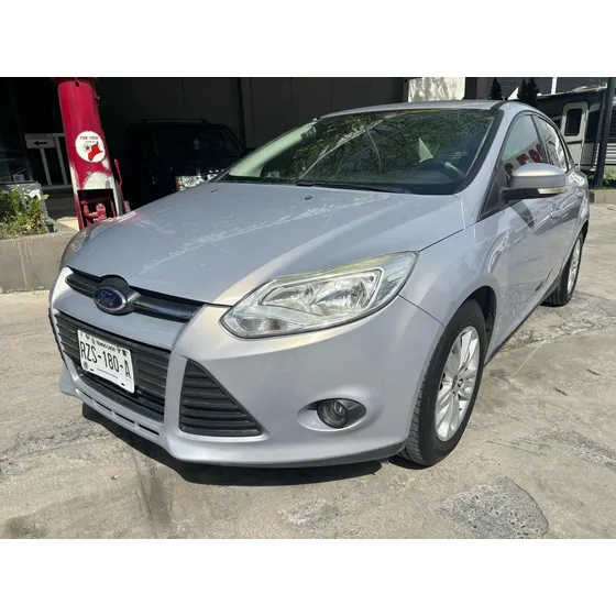 Ford Focus 2.0 Trend L4 At