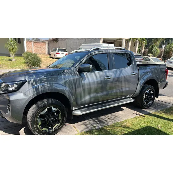 Nissan Frontier 2.5 Platinum Le Dc 4x2 Ta