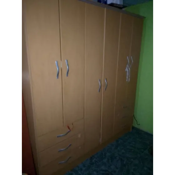 Closet En  Excelente Estado