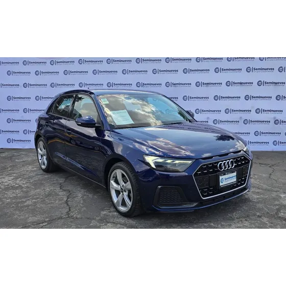 Audi A1 1.5 Ego At