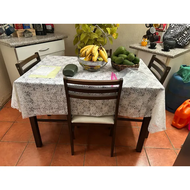 Mesa De Comedor Muebles Del Bosque Con 4 Sillas