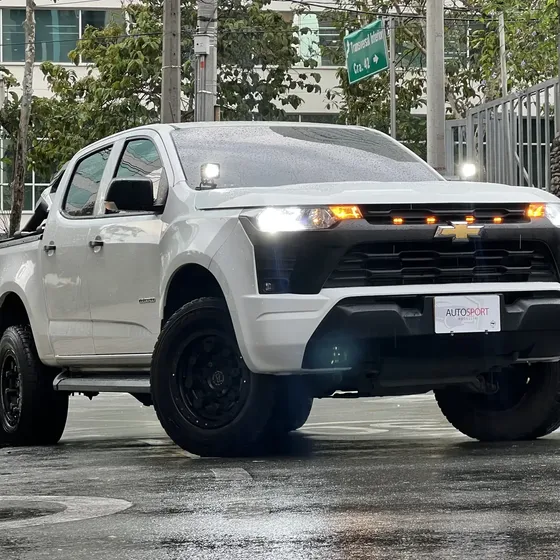 Chevrolet Colorado 2025 2.8 Cd Wt 4x4 At