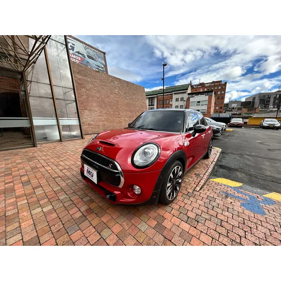 Mini Cooper S 2.0 Chili At 5p