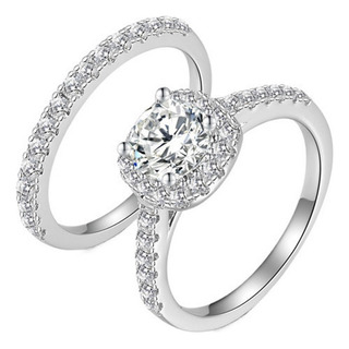 Dos Juegos De Anillos De Zircon Incrustados En Cobre Dos Juegos De Anillos De Zircon Incrustados En Cobre