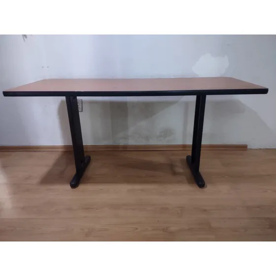 Mesa De Escritorio