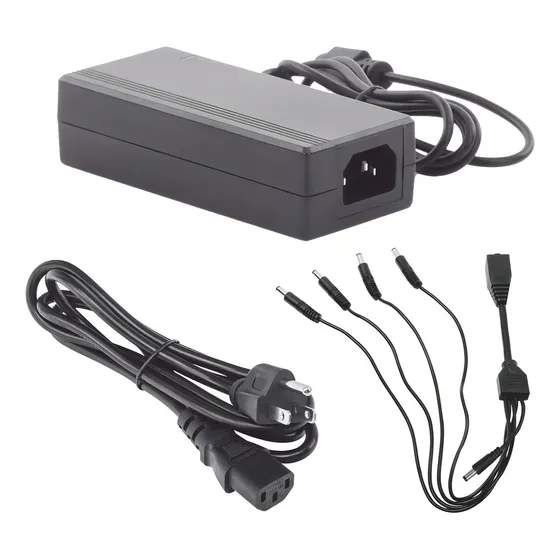 Fuente De Poder Regulada De 5 Salidas Especializada En El Uso En Cctv Voltaje De Salida 12 V 3 Amp