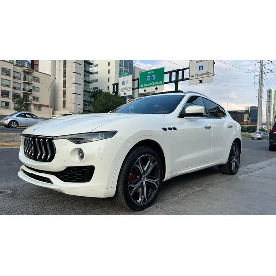 Maserati Levante Hybrid