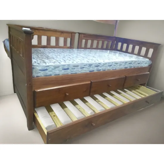 Cama nido doble Cravero 20218 1 plaza color cedro fabricada en madera