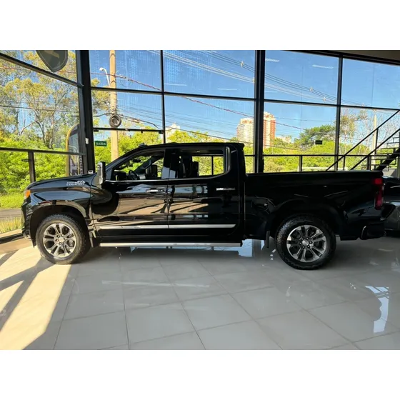Chevrolet Silverado 5.3 V8 Gasolina 1500 High Country 4x4 Automático
