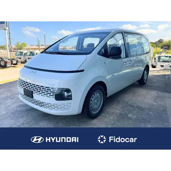 Hyundai Staria Minibus Diesel