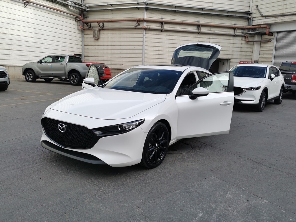 Mazda 3