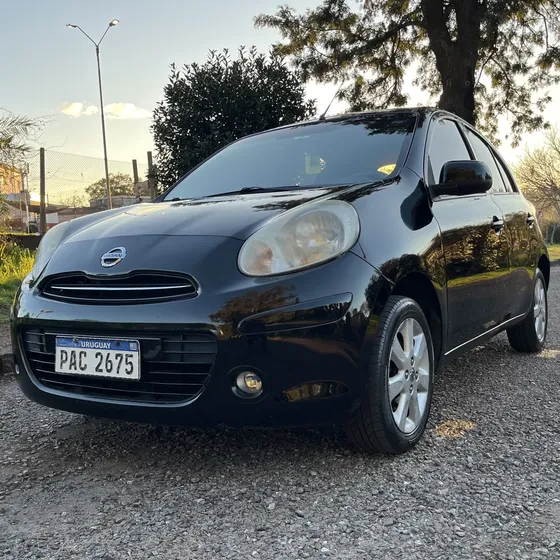 Nissan March 2014 1.6 Advance Mt