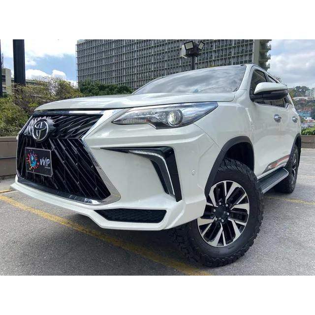 Toyota Fortuner Sr5 V6