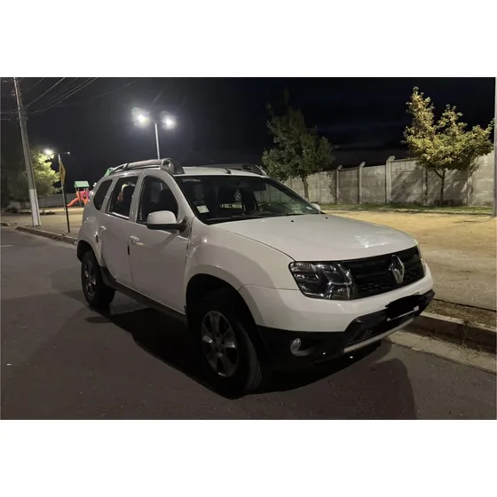 Renault Duster Zen 1.6l 5mt 4x2