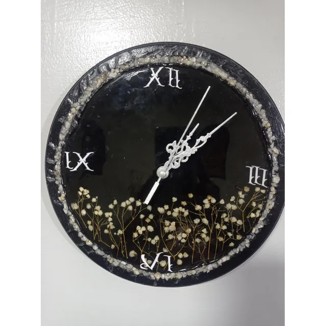Reloj Con Resina Y Madera