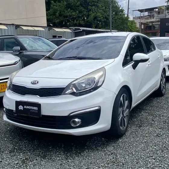Kia Rio 2018 1.4 Vibrant At